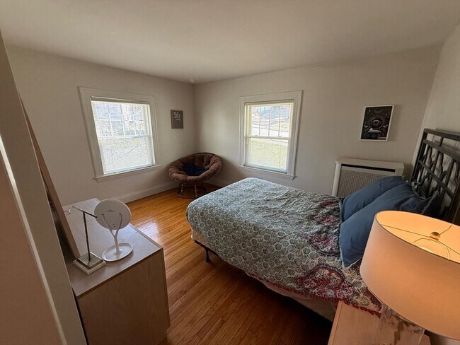 Building Photo - 66 Westchester Rd