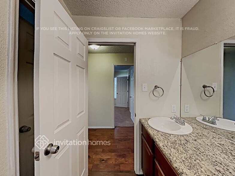 Building Photo - 506 Blair Meadow Dr