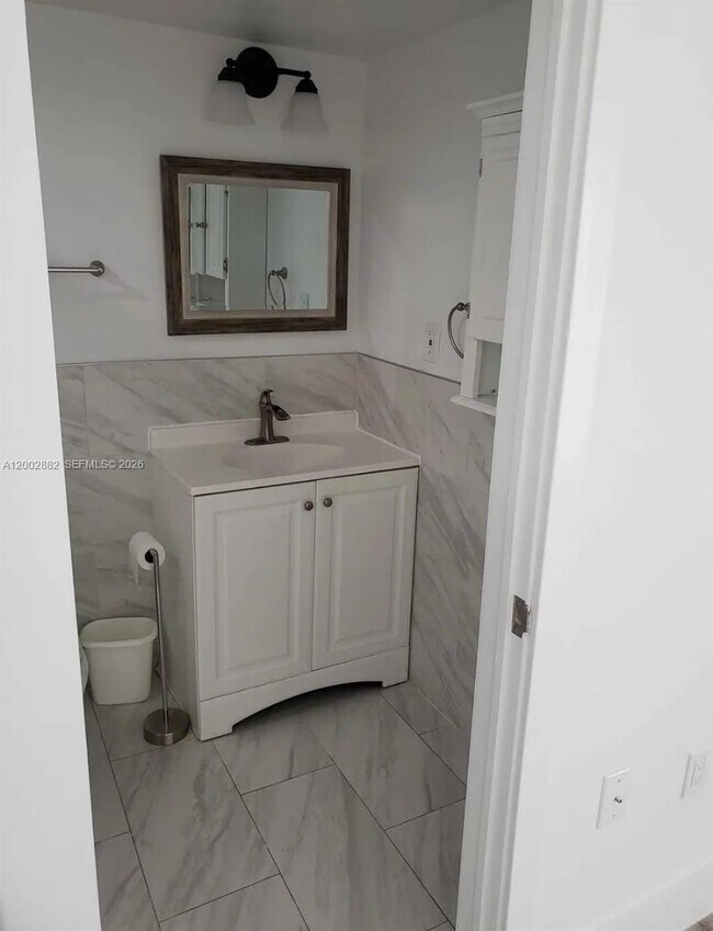 Building Photo - 12312 SW 20th Terrace