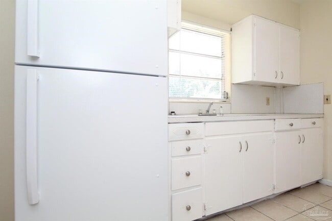 Building Photo - 106 St Regis Dr