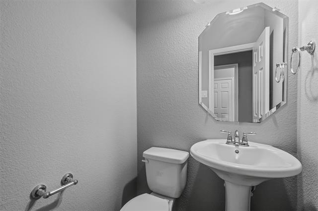 Building Photo - 13229 Larks View Point