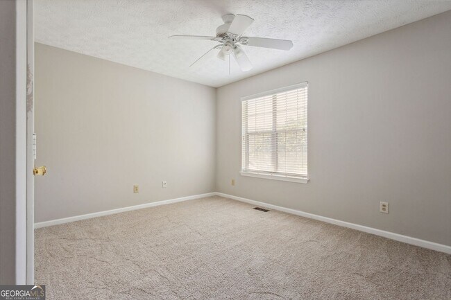 Building Photo - 525 Abbotts Hill Ln