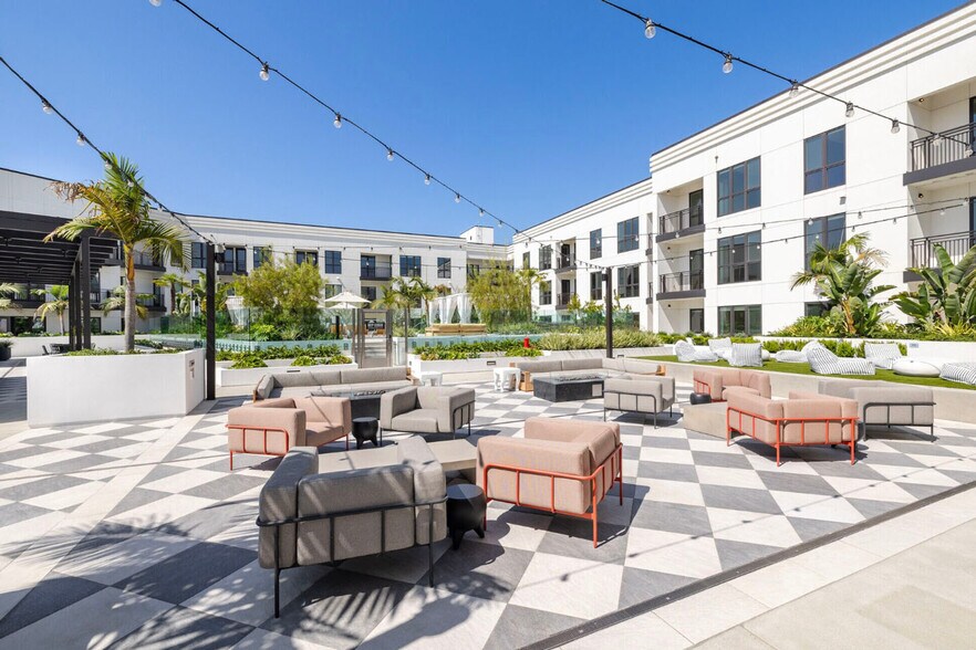 Building Photo - 3988 E Hardy St