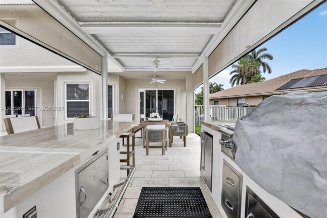 Building Photo - 981 Waterside Cir