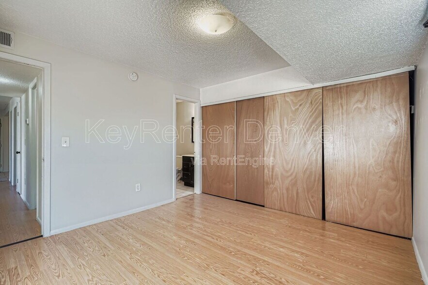 Building Photo - 12162 Melody Dr