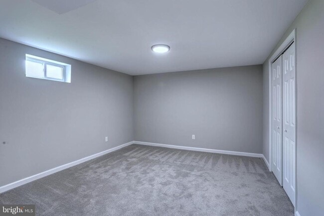Building Photo - 513 Oak Grove Rd