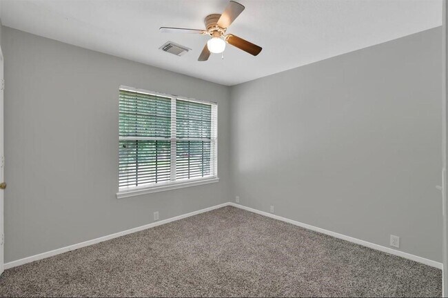 Building Photo - 635 Cypresswood Trce