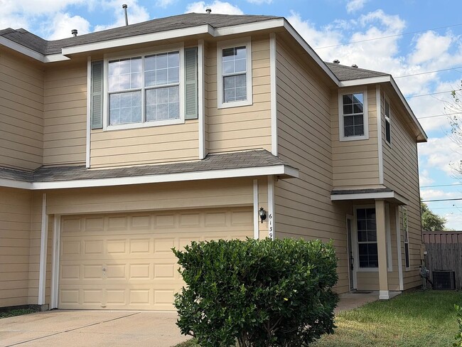 Primary Photo - 6139 Morningshire Ln