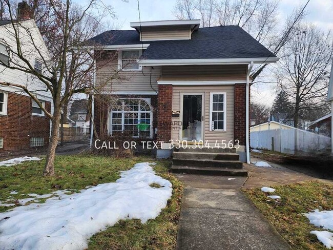 Building Photo - 1603 Hampton Rd