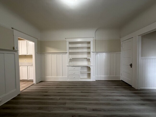 Building Photo - 569-571-571 Minna St