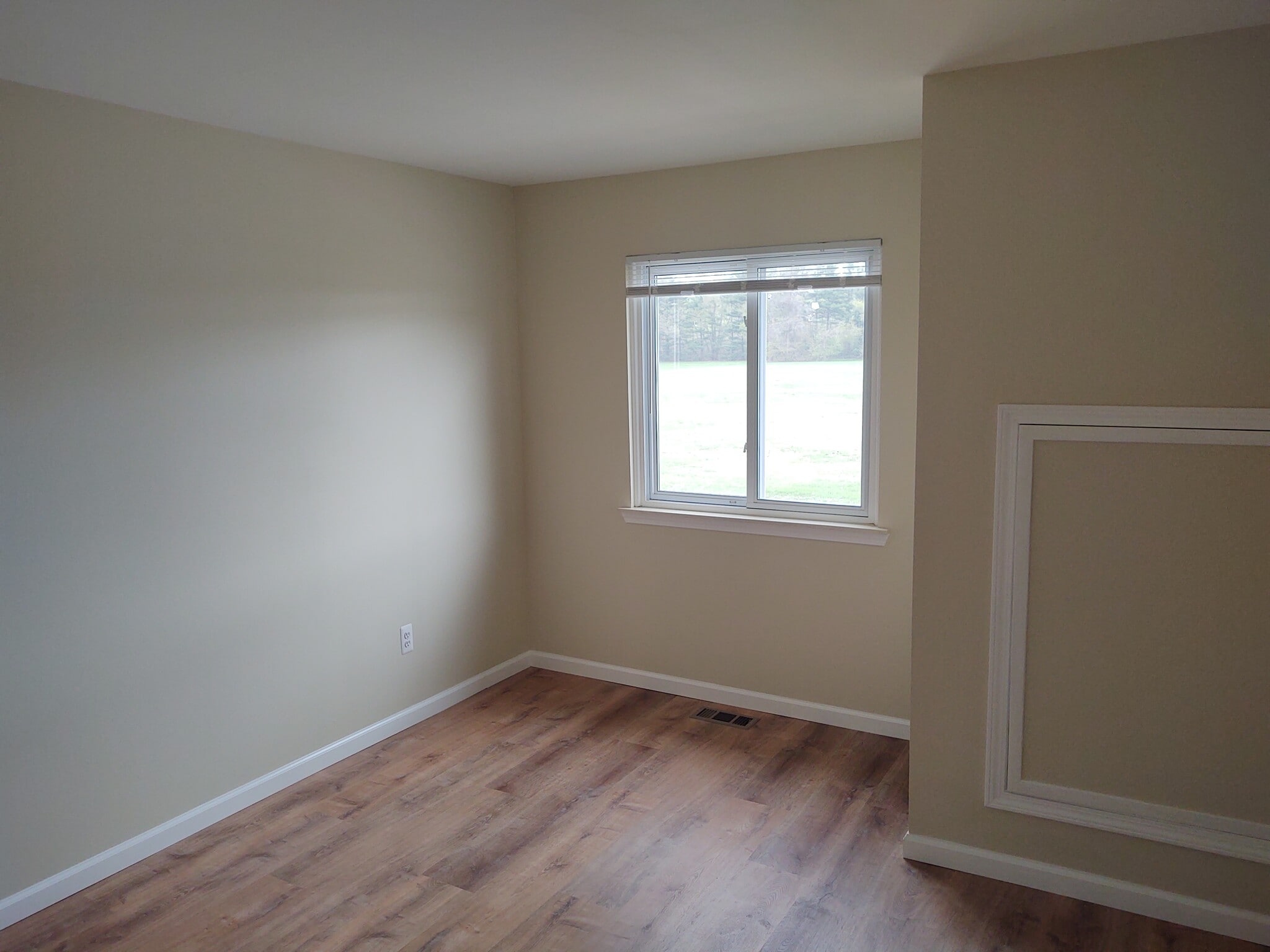 Building Photo - 41154 N Woodbury Green Dr