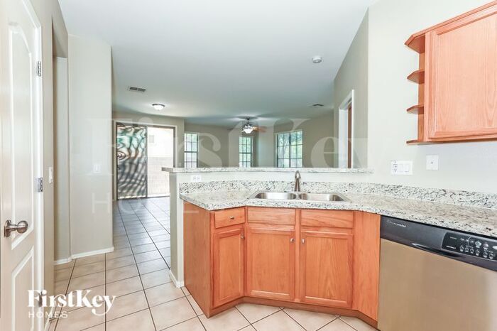 Building Photo - 2745 S Cupertino Dr