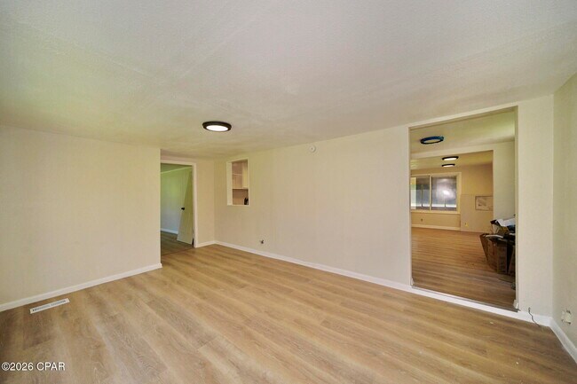 Building Photo - 2960 Co Rd 381