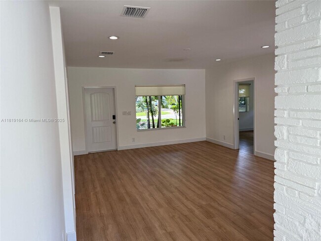 Building Photo - 5891 SW 83rd St