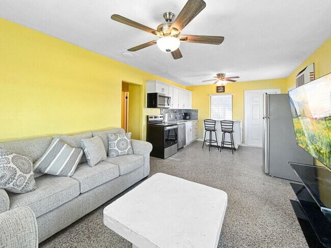 Building Photo - 11400 2nd St E