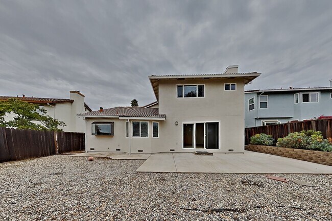 Building Photo - 1091 Discovery Way