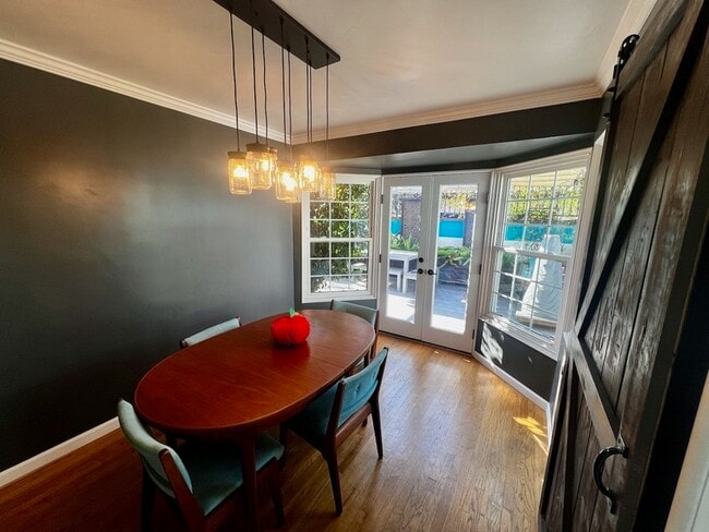 Building Photo - 4502 Euclid Ave