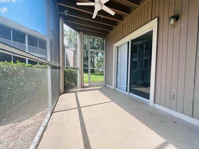 Building Photo - 3938 Hendricks Ave