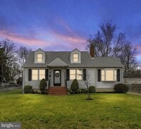 Building Photo - 1406 F St