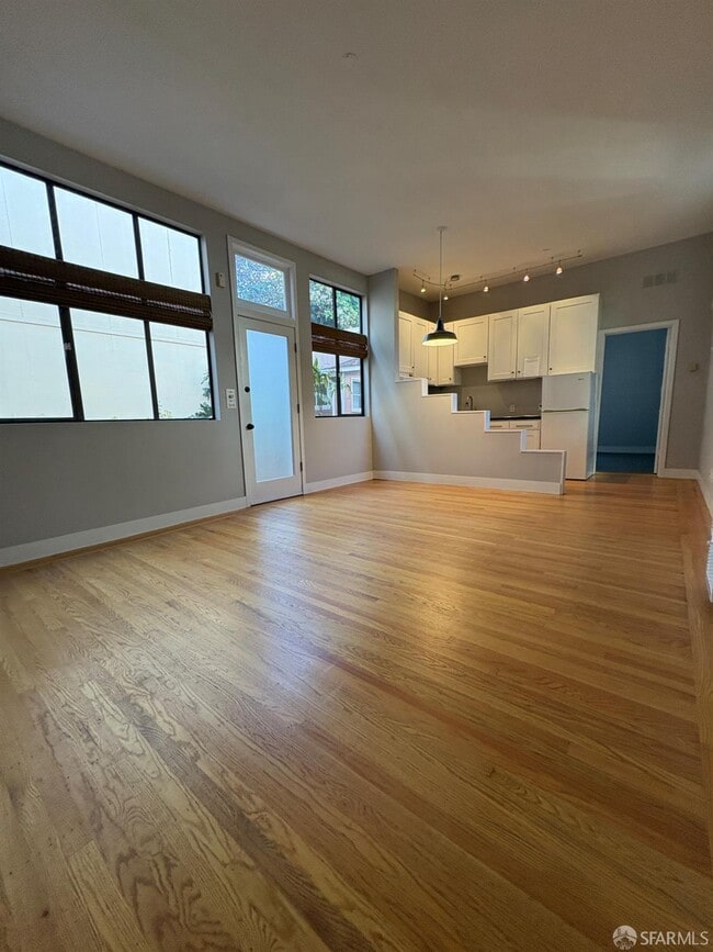 Building Photo - 236 Clinton Park