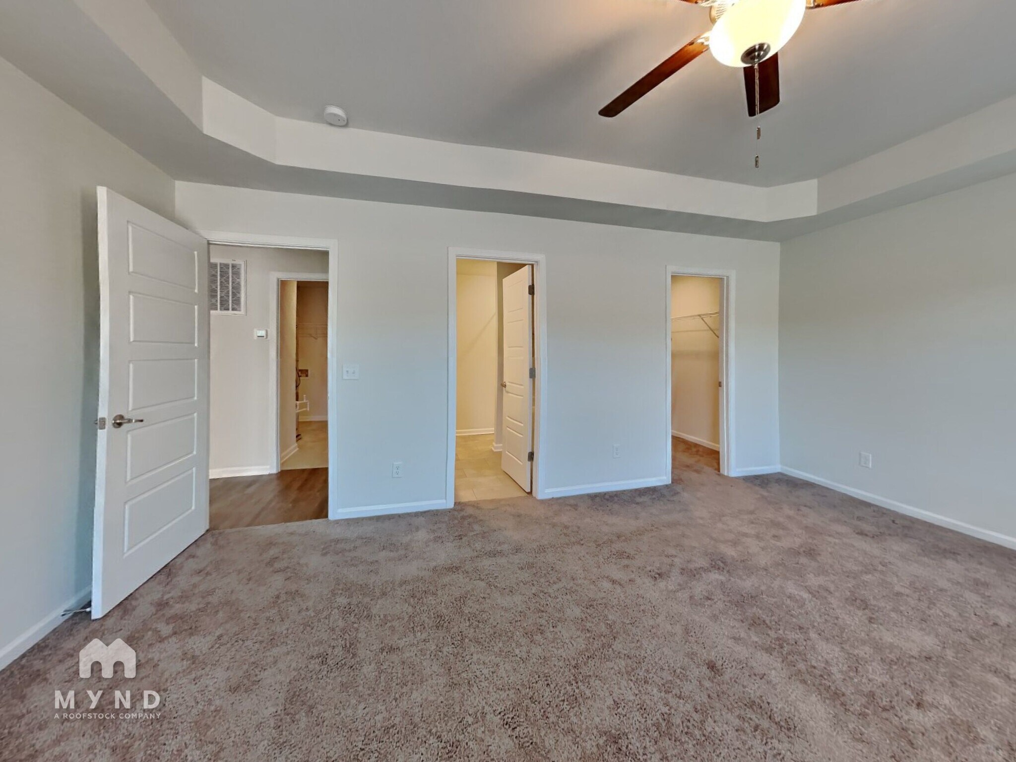 Building Photo - 120 Dasher Dr