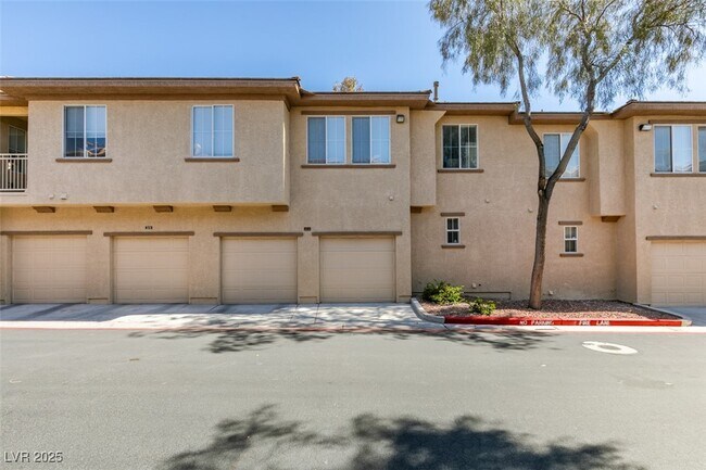Building Photo - 10220 Delray Beach Ave