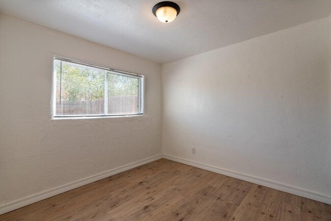 Building Photo - 3434 Smith Ave SE