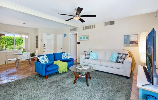 Building Photo - 4385 E Pso Caroleta
