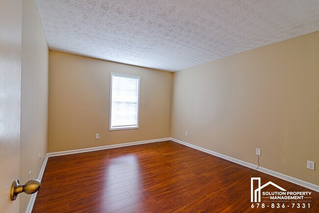 Building Photo - 1808 Augusta Dr