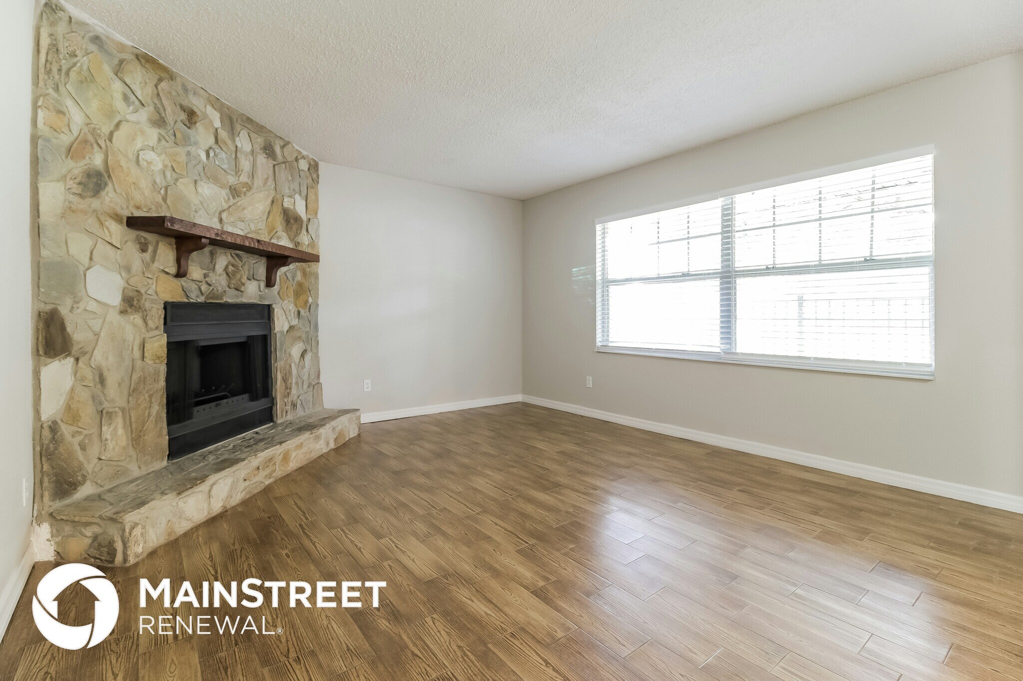 Building Photo - 2406 Wekiva Ridge Rd