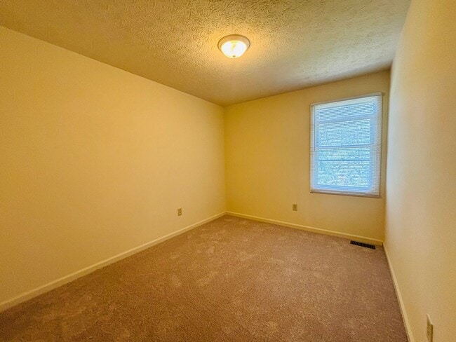 Building Photo - 1707 Emerald St
