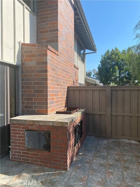 Building Photo - 8088 Caminito Mallorca