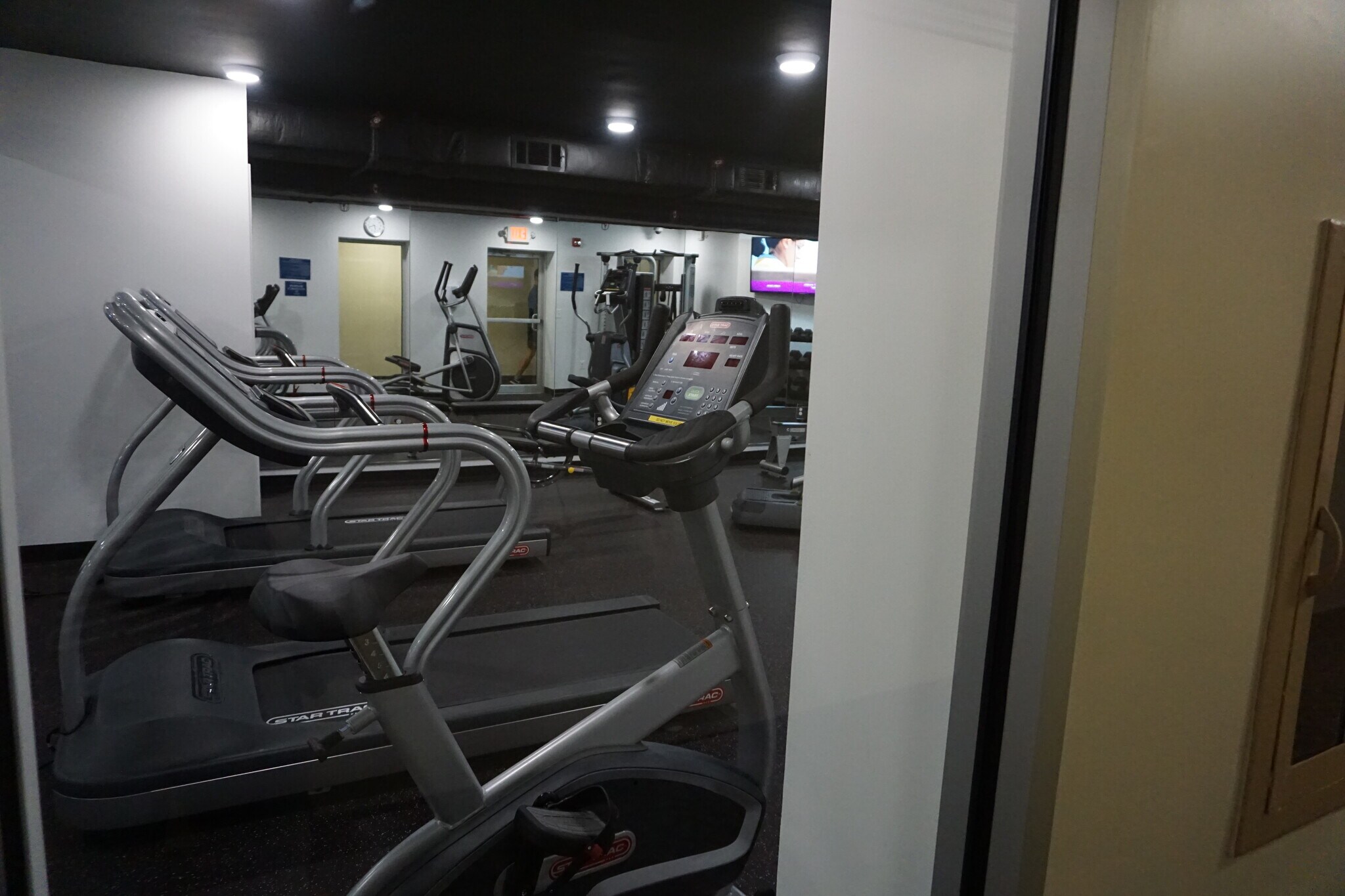 Building Photo - 4330 Hartwick road