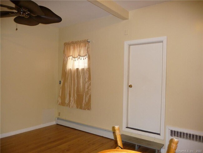 Building Photo - 1 Eastview St