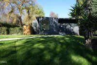 Building Photo - 903 S Avenue 60
