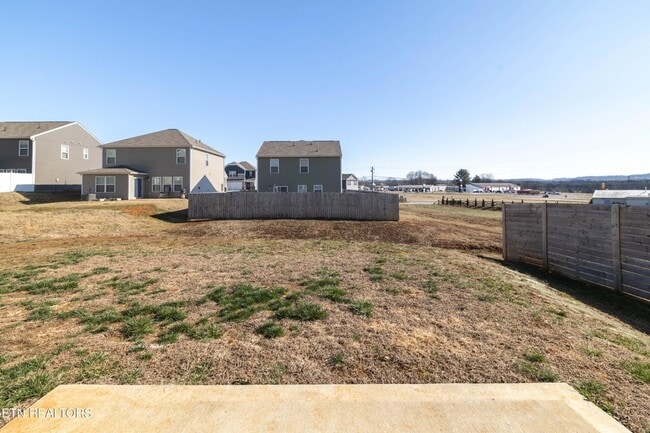 Building Photo - 228 Belle court