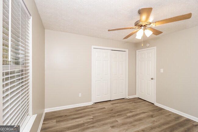 Building Photo - 171 Spring Ridge Dr