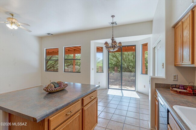 Building Photo - 3177 Flowering Cactus Ct