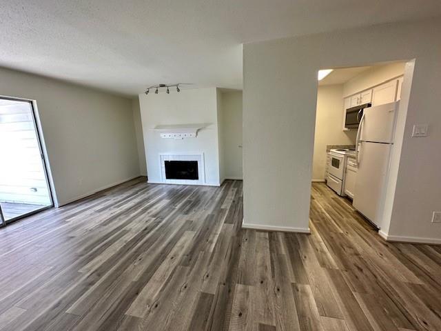 Building Photo - 2333 Bering Dr