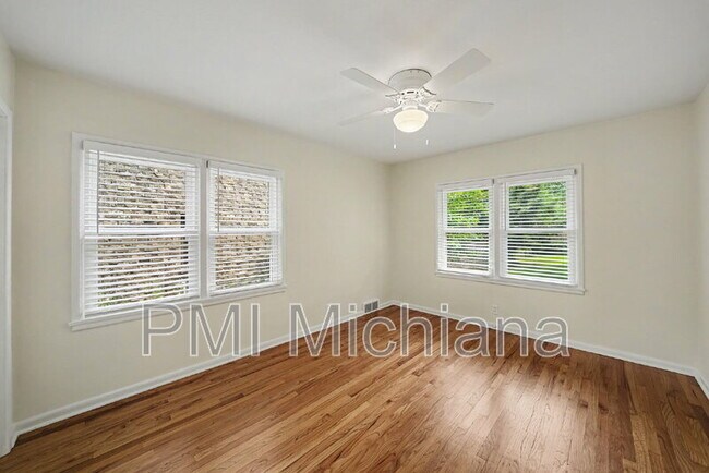Building Photo - 510 E Pokagon St