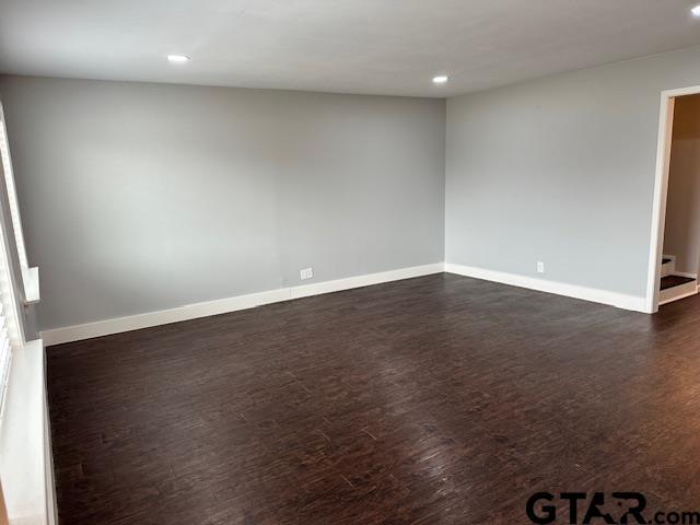 Building Photo - 3206 Bain Pl