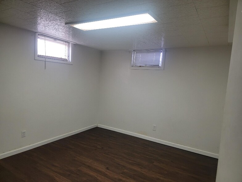 Building Photo - 4204 3rd Ave N