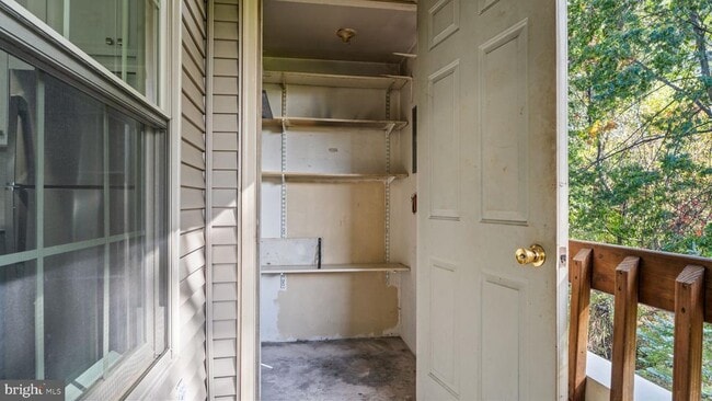 Building Photo - 4008 Waltham Ct