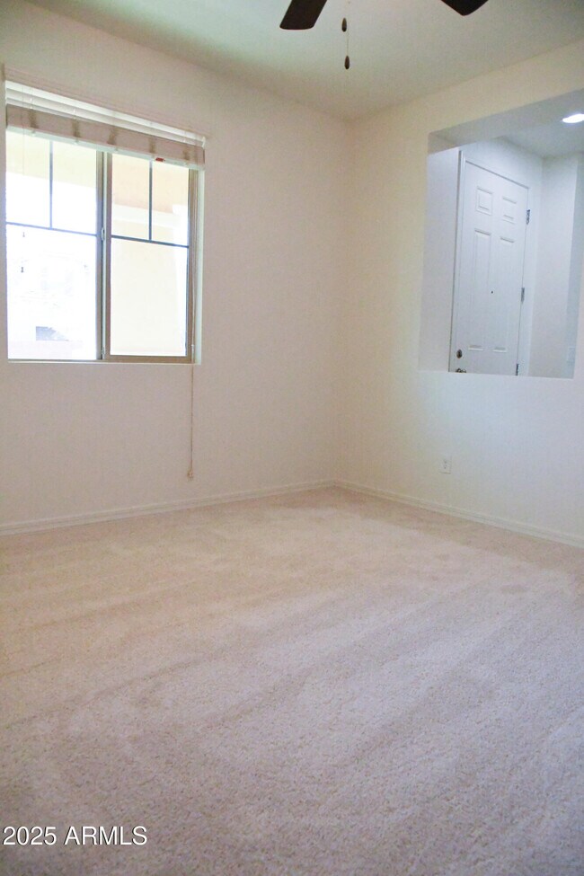 Building Photo - 3648 E Perkinsville St