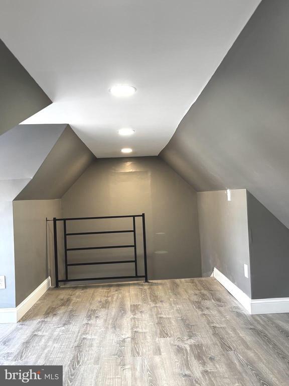 Building Photo - 11890 Bustleton Ave