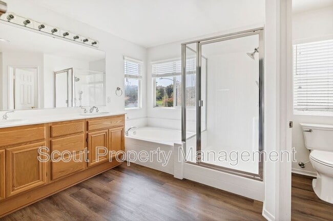 Building Photo - 44699 Springvail Ct