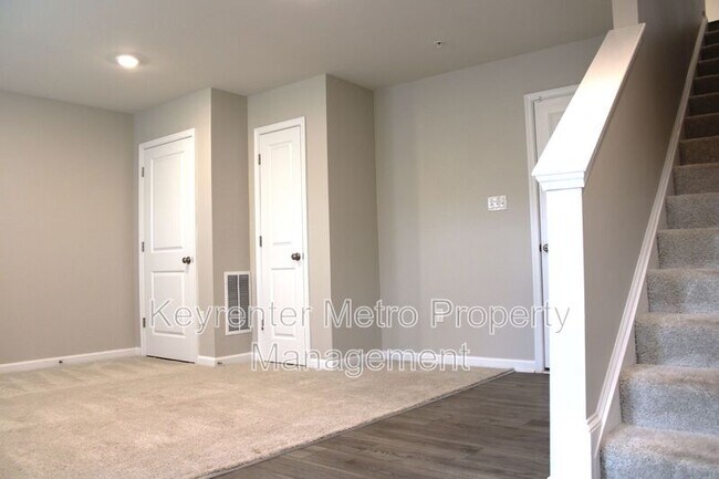 Building Photo - 9818 Ruby Lockhart Blvd