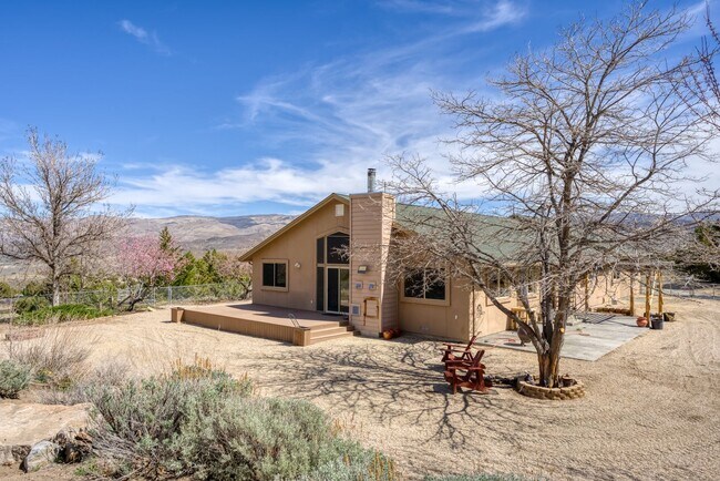 Building Photo - 155 Pioche Rd