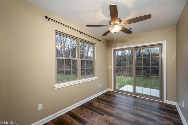 Building Photo - 36 Hawks Lndg