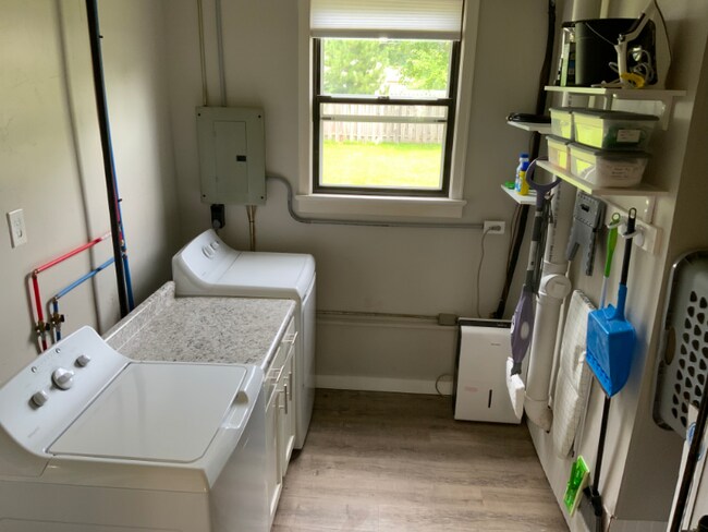 Utility Room - 2424 S Memorial Dr